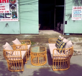 Bộ bàn ghế đệm sofa nhựa giả mây cao cấp Bộ bàn ghế đệm sofa nhựa giả mây cao cấp