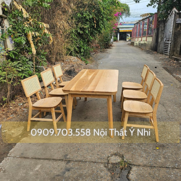 Bộ bàn ghế quán ăn, nhà hàng, khách sạn... lưng tựa đan mây