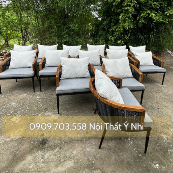 Ghế cafe đan sợ dây nhựa tròn