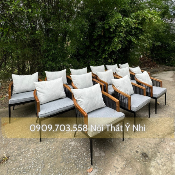 Ghế cafe đan sợ dây nhựa tròn