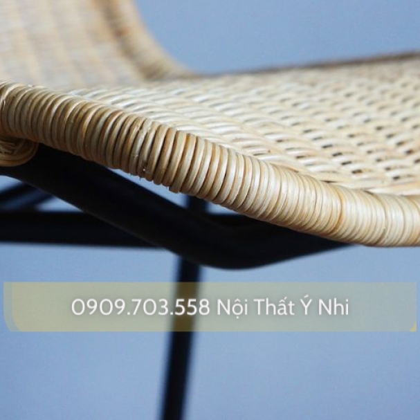 Ghế Mây Phòng Ăn Chân Sắt