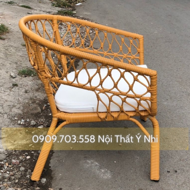 Ghế resot đan nhựa giả mây khung nhôm