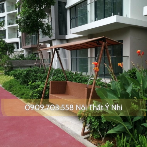 Xích đu nhựa giả mây resot, khách sạn...