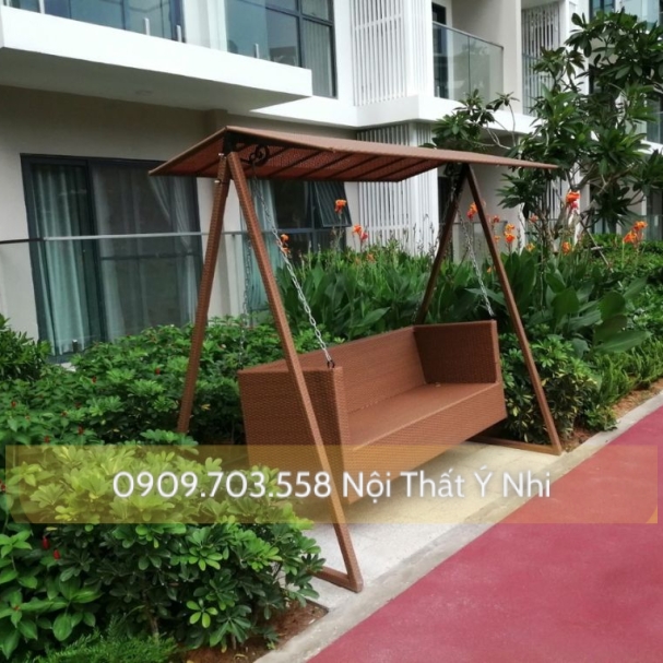 Xích đu nhựa giả mây resot, khách sạn...