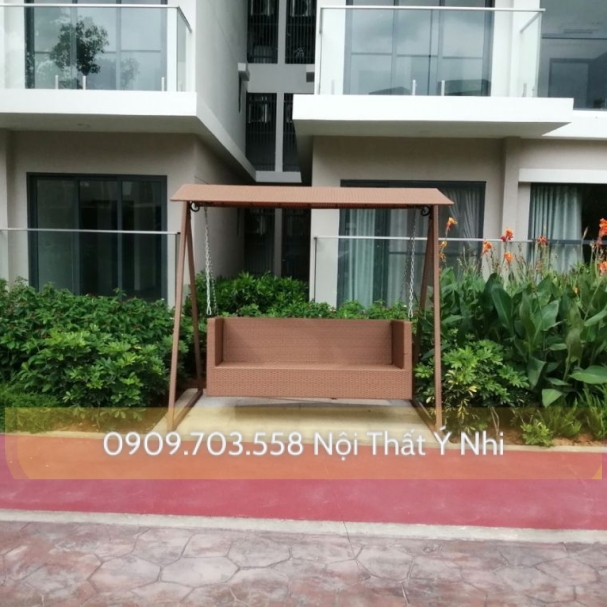 Xích đu nhựa giả mây resot, khách sạn...